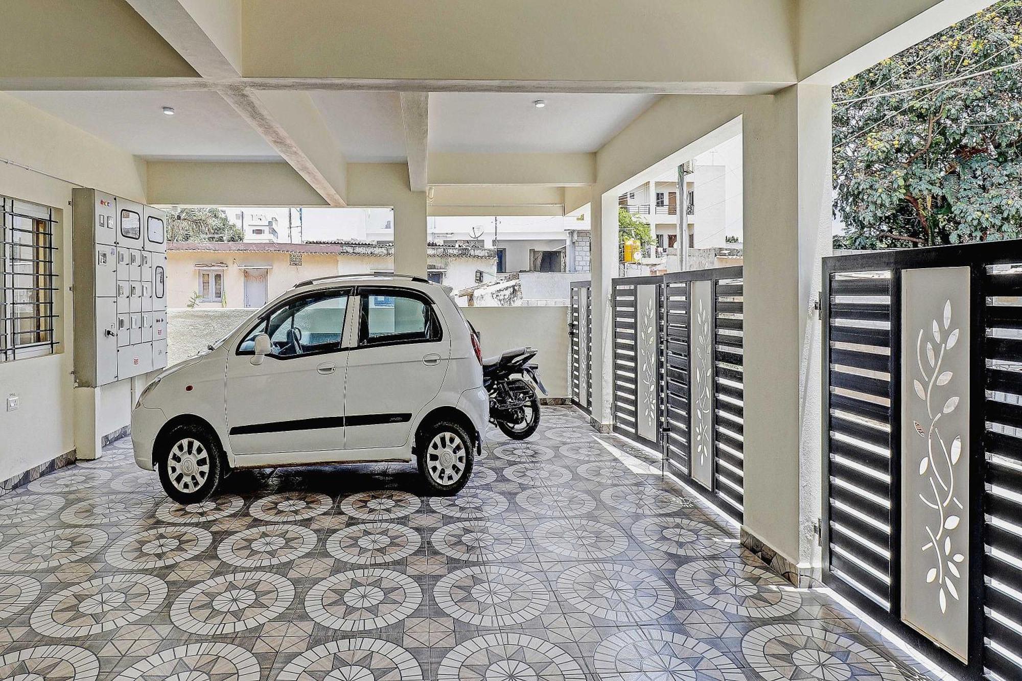 Oyo Flagship 81483 Manyatha Inn Service Apartment Bengaluru Zewnętrze zdjęcie